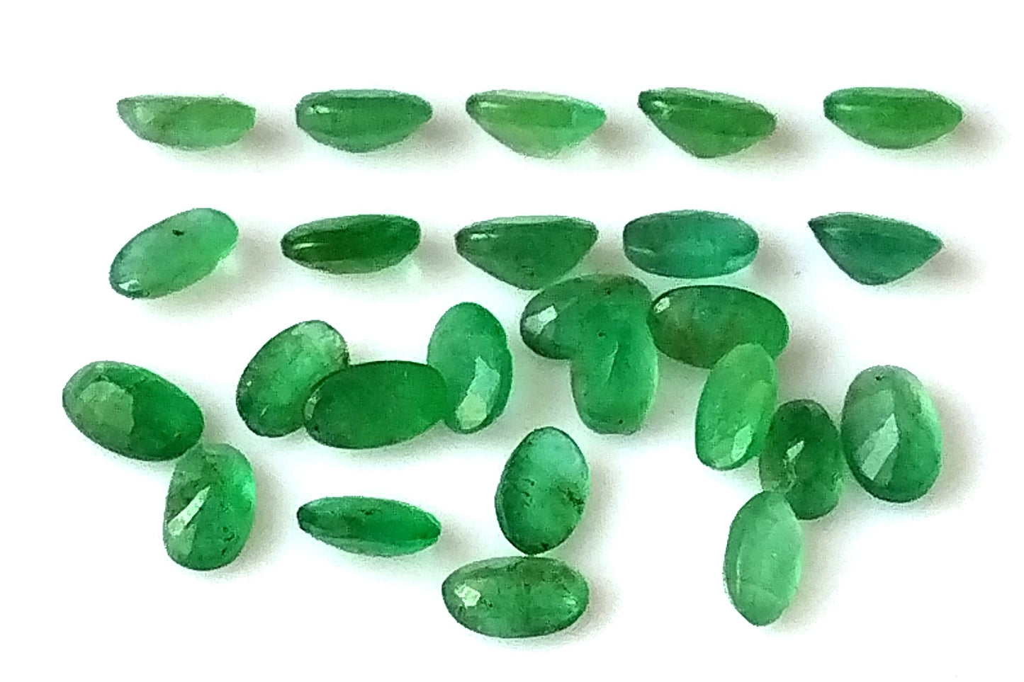 5.45 Carat 25 Pieces 3X5 MM Oval Cut Natural Faceted Zambian Emerald Lot