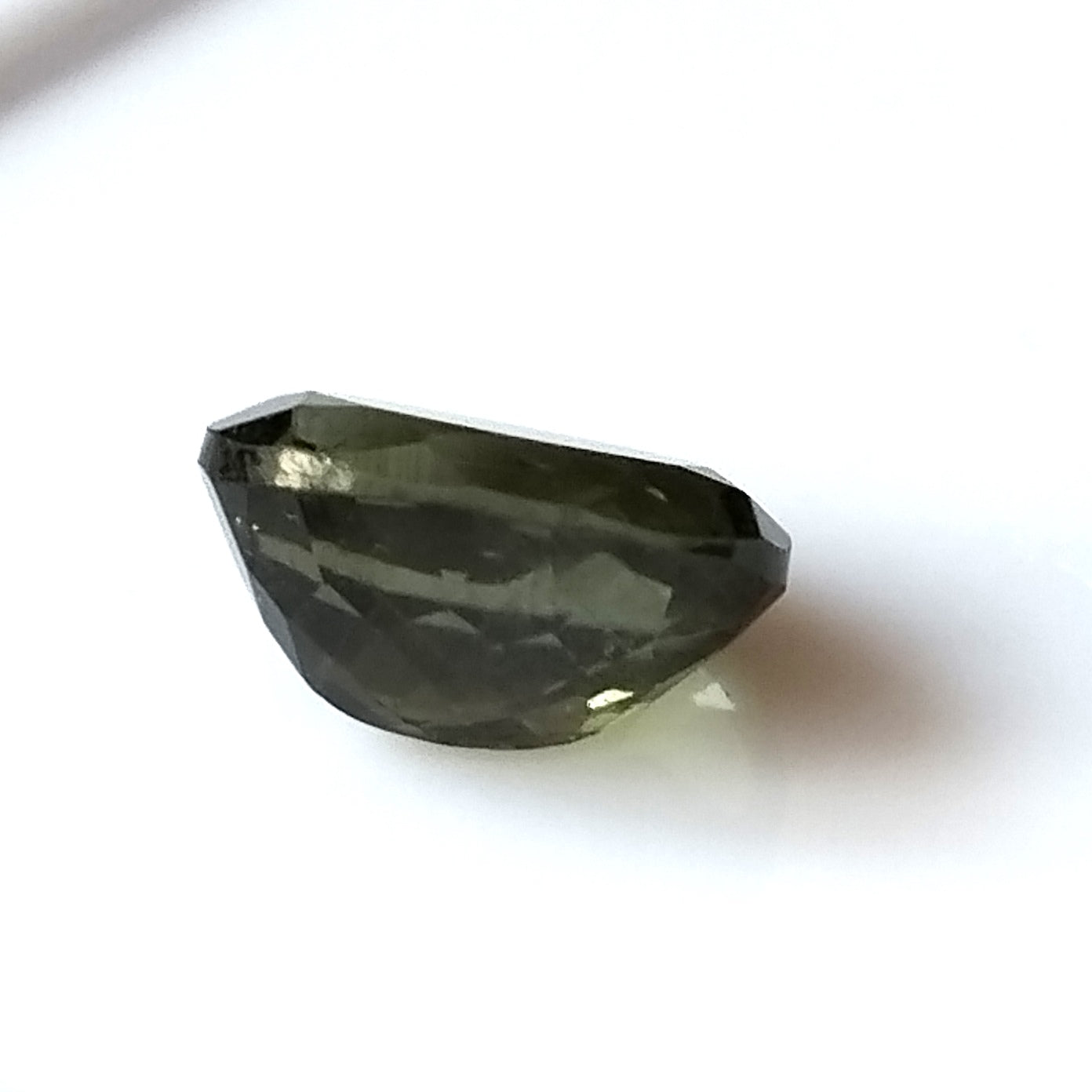 3.20 Carat 8X10X5.5 (WXLXD) Natural Oval Cut Green Tourmaline Gemstone