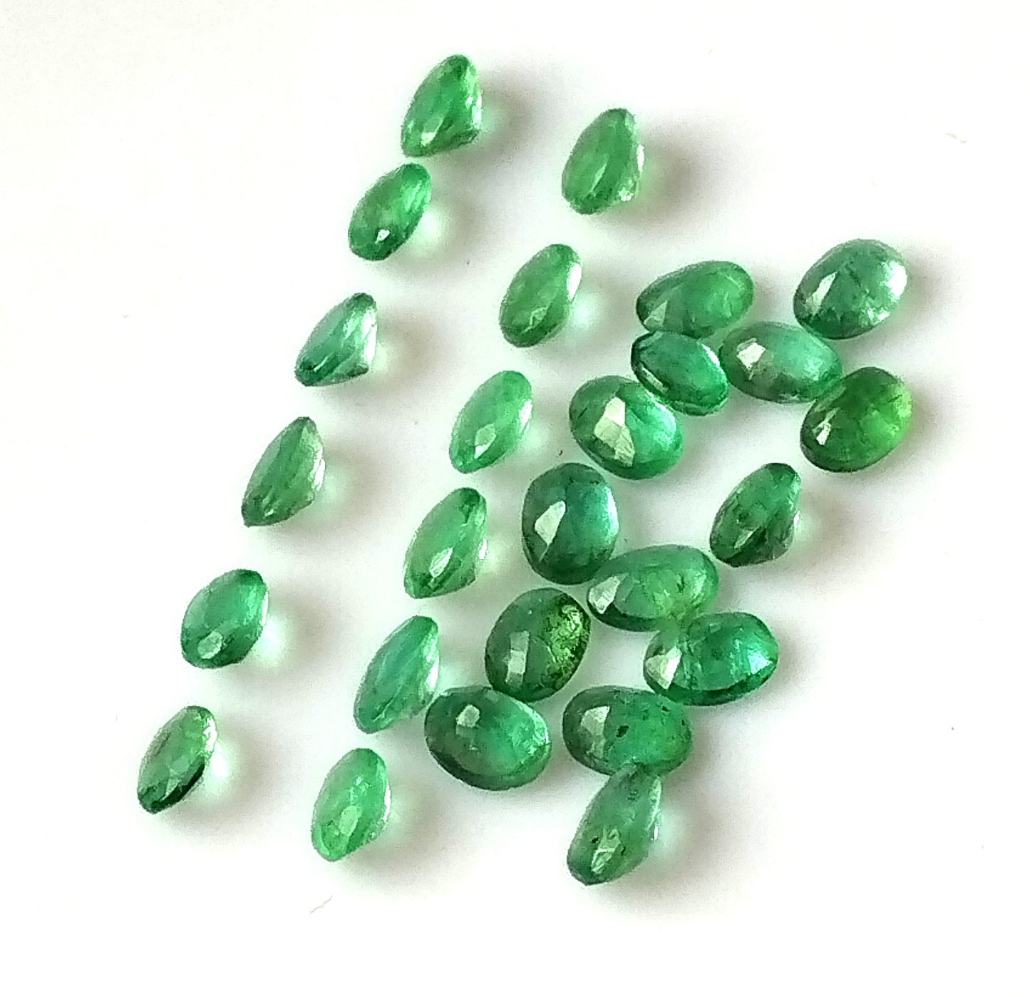 3.70 Carat 25 Pieces 4X3 MM Oval Cut Natural Faceted Zambian Emerald Lot