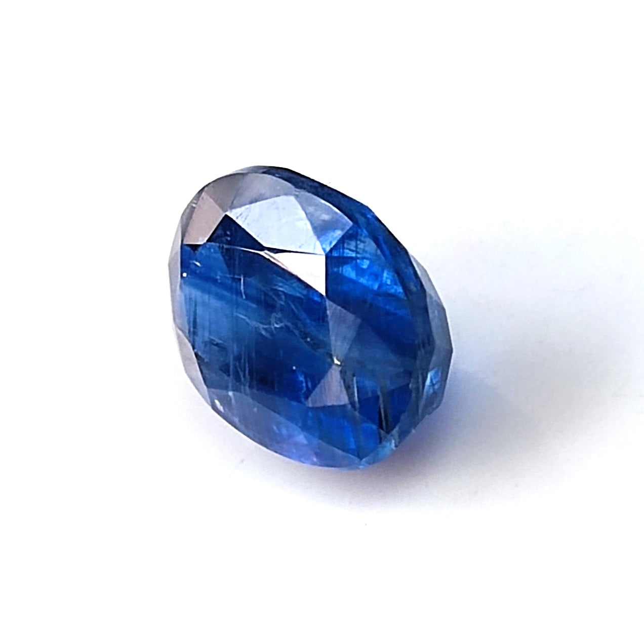 6.20 Carat 9.3X12.8X5.9 (WXLXB) Oval Shaped Natural Kyanite