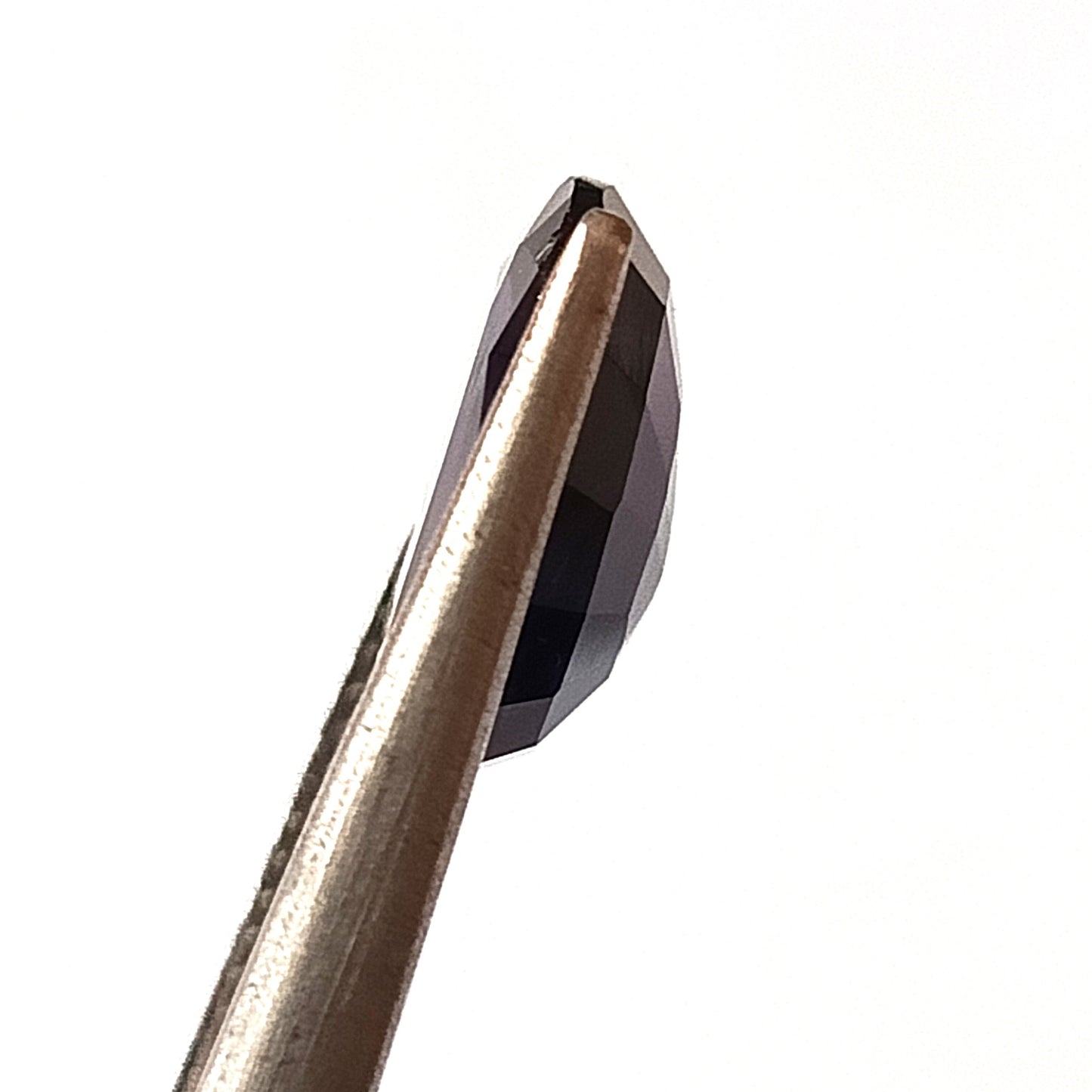 3.95 Carat 10X12X4.8 (WXLXD) Natural Faceted Oval Cut Iolite