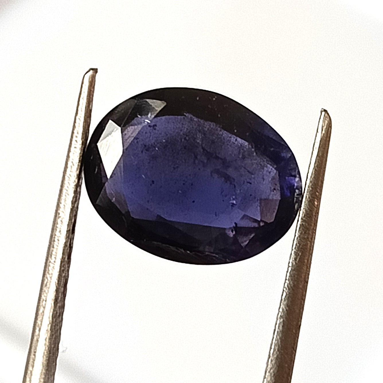 3.30 Carat 9.6X12X4.6 (WXLXD) Natural Faceted Oval Cut Iolite