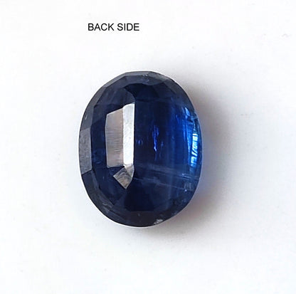 4.10 Carat 8.4X10.8X5.1 (WXLXB) Oval Shaped Natural Kyanite
