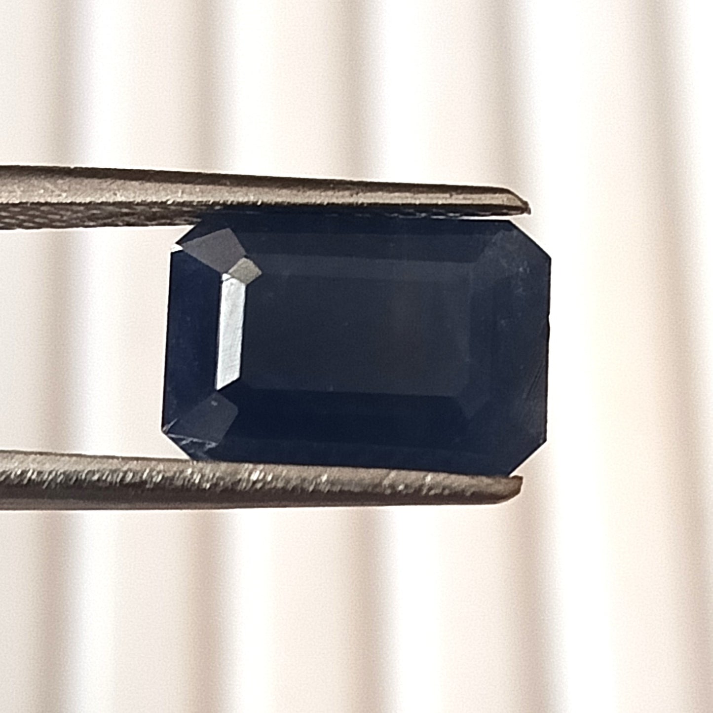 5.0 Carat 7X10.4X5.7 (WXLXB) Emerald Cut Natural Unheated Blue Sapphire