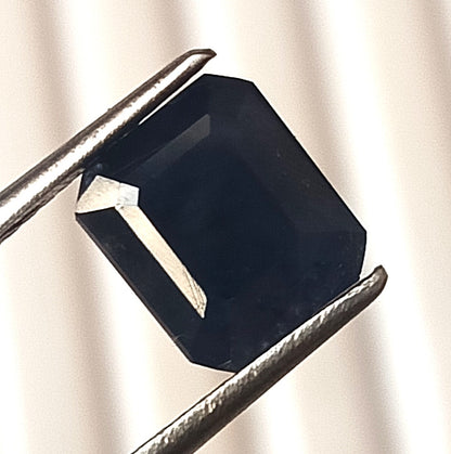 4.45 Carat 7.4X8.5X6.3 (WXLXB) Octagon Cut Natural Unheated Blue Sapphire