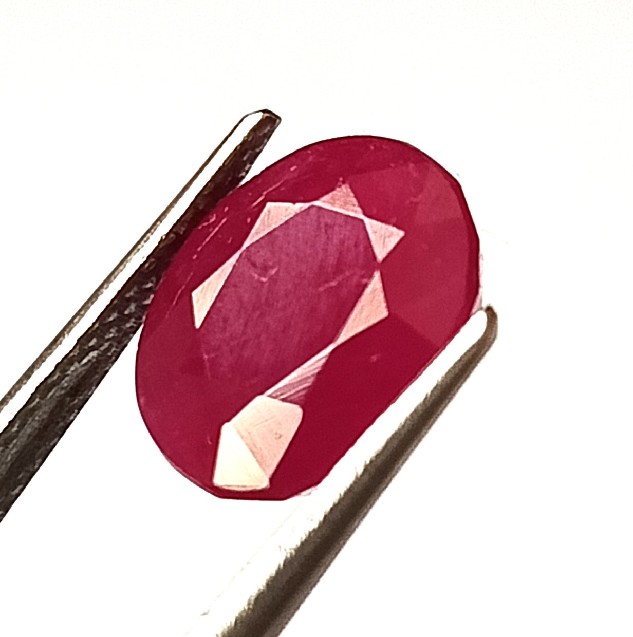 4.20 Carat 8X10X4.8 (WXLXD) Natural Oval Cut Mozambique Ruby