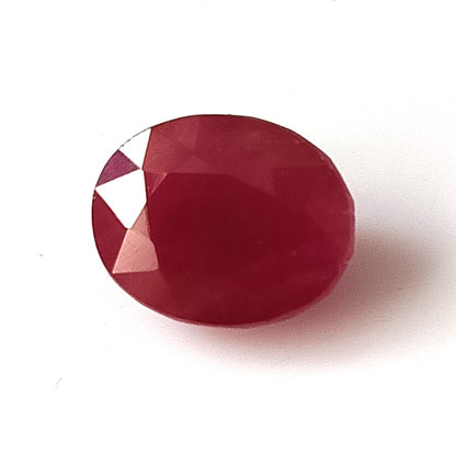 4.0 Carat 8X10X5 (WXLXD) Natural Oval Cut Mozambique Ruby