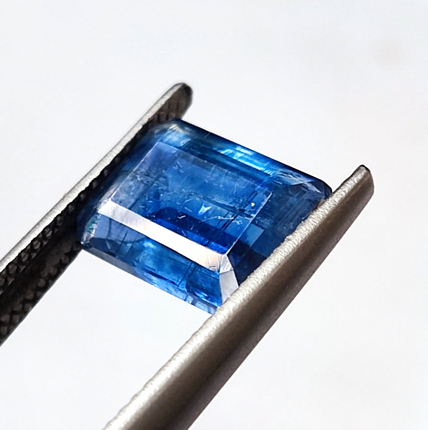5.0 Carat 7.7X11.7X5 (WXLXB) Emerald Cut Natural Kyanite