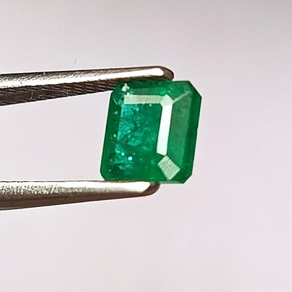 0.90 Carat 5.4X5.4X3.9 (WXLXD) Natural Cushion Cut Zambian Emerald