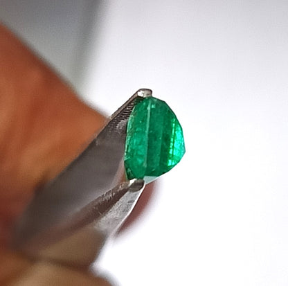 0.90 Carat 5.4X5.4X3.9 (WXLXD) Natural Cushion Cut Zambian Emerald