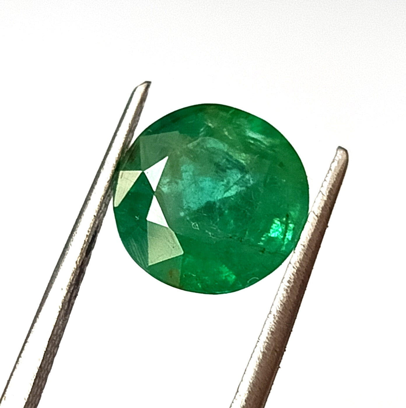 3.15 Carat 9.5X9.5X6 (WXLXD) Natural Round Cut Zambian Emerald