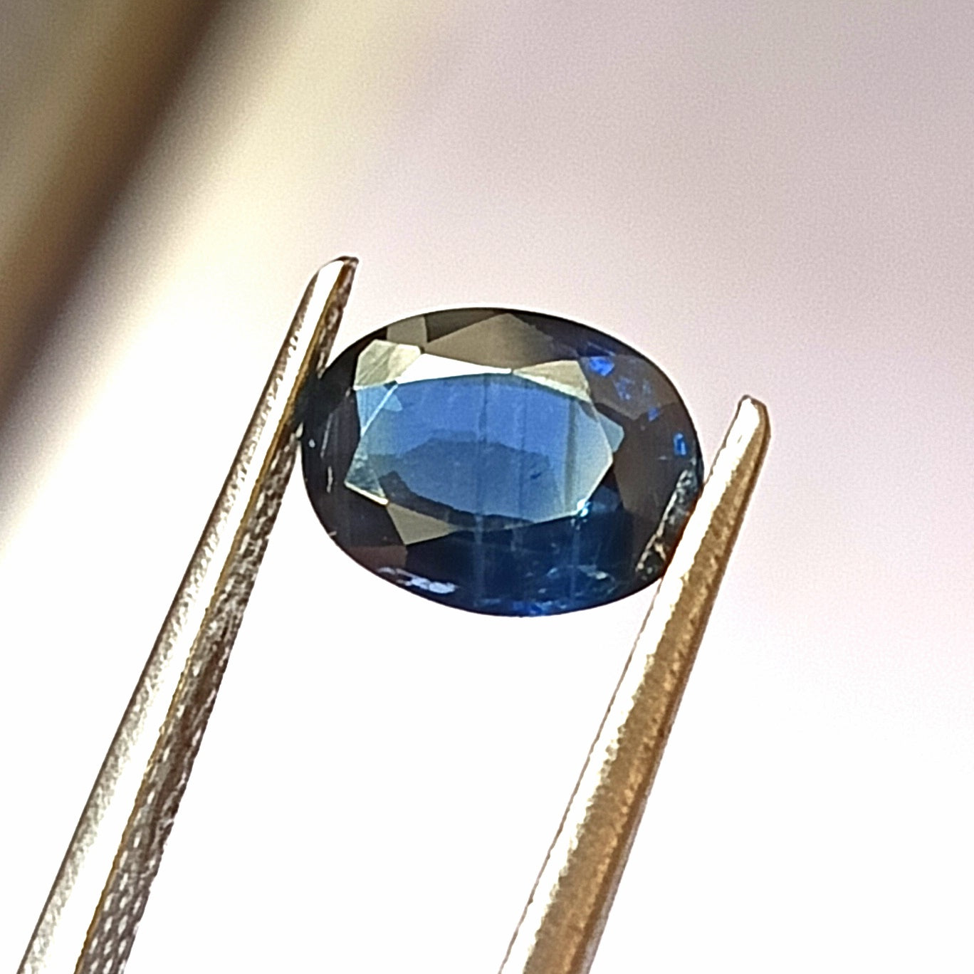 1.25 Carat 6X8X2.7 (WXLXD) Natural Unheated Oval Cut Australian Blue Sapphire