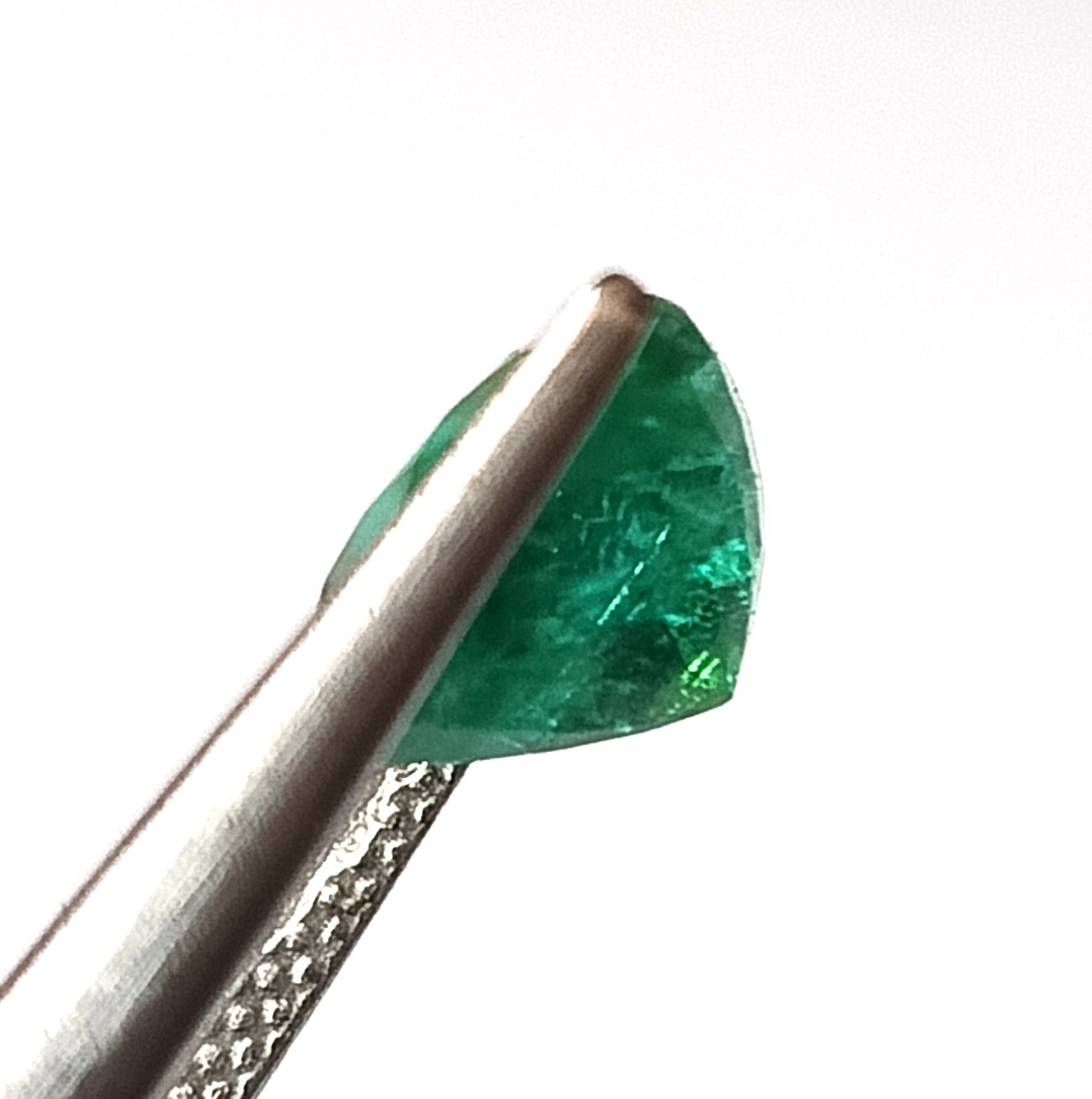 3.15 Carat 9.5X9.5X6 (WXLXD) Natural Round Cut Zambian Emerald