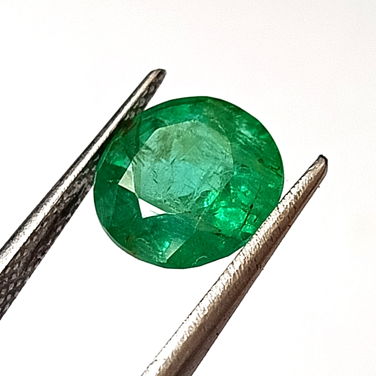 3.15 Carat 9.5X9.5X6 (WXLXD) Natural Round Cut Zambian Emerald