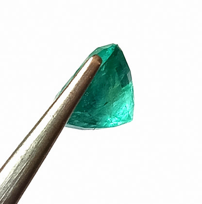 3.05 Carat 9X9X6.6 (WXLXD) Natural Round Cut Zambian Emerald
