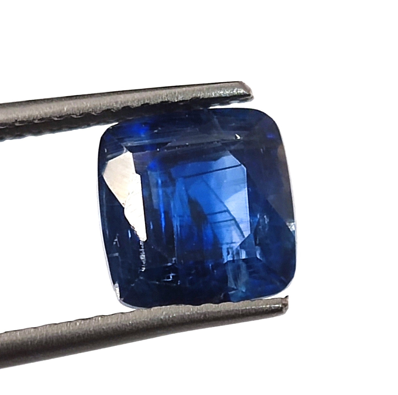 3.45 CARAT 8.2X8.4X5.5 (WXLXB) NATURAL CUSHION CUT KYNITE