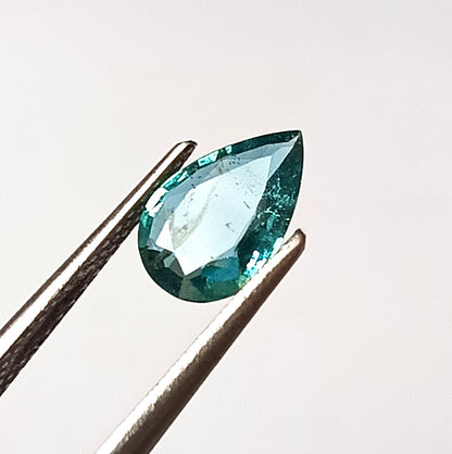 0.95 Carat 6X9X2.6 (WXLXD) Natural Pear Shaped Blueish-green Zambian Emerald