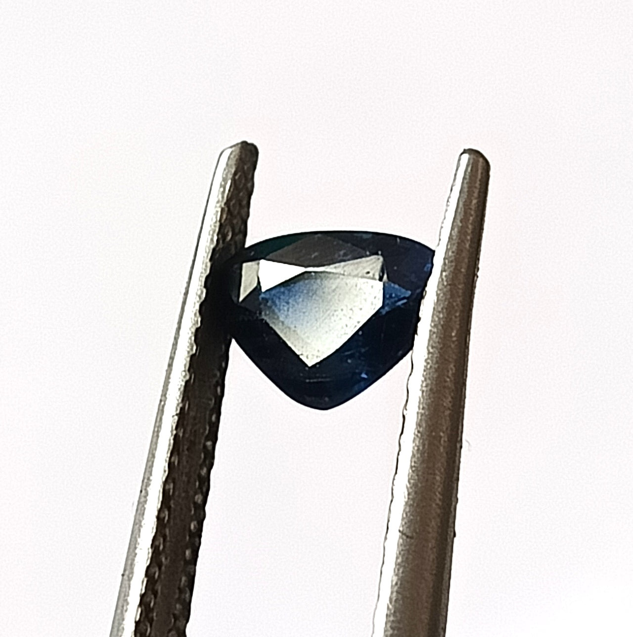 0.85 Carat 7.2X5.2X3 (WXLXD) Natural Unheated Heart Shaped Australian Blue Sapphire