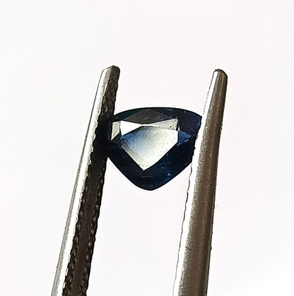 0.85 Carat 7.2X5.2X3 (WXLXD) Natural Unheated Heart Shaped Australian Blue Sapphire