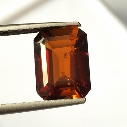 3.90 Carat 8.3X11X5.3 (WXLXD) Natural Emerald Cut Petrol/Honey Colour Tourmaline Gemstone