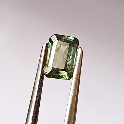 1.05 Carat 5X7X2.9 (WXLXD) Natural Unheated Emerald Shaped Australian Green Sapphire