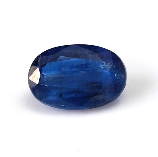 7.55 Carat 9.8X14.6X6 (WXLXB) Oval Shaped Natural Kyanite