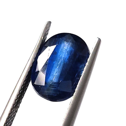 4.65 CARAT 8.5X11.3X5.6 (WXLXB) NATURAL OVAL CUT KYNITE