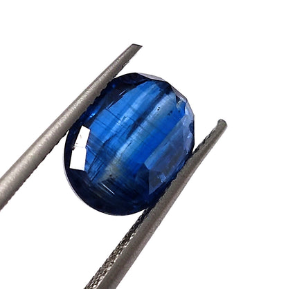 4.65 CARAT 8.5X11.3X5.6 (WXLXB) NATURAL OVAL CUT KYNITE