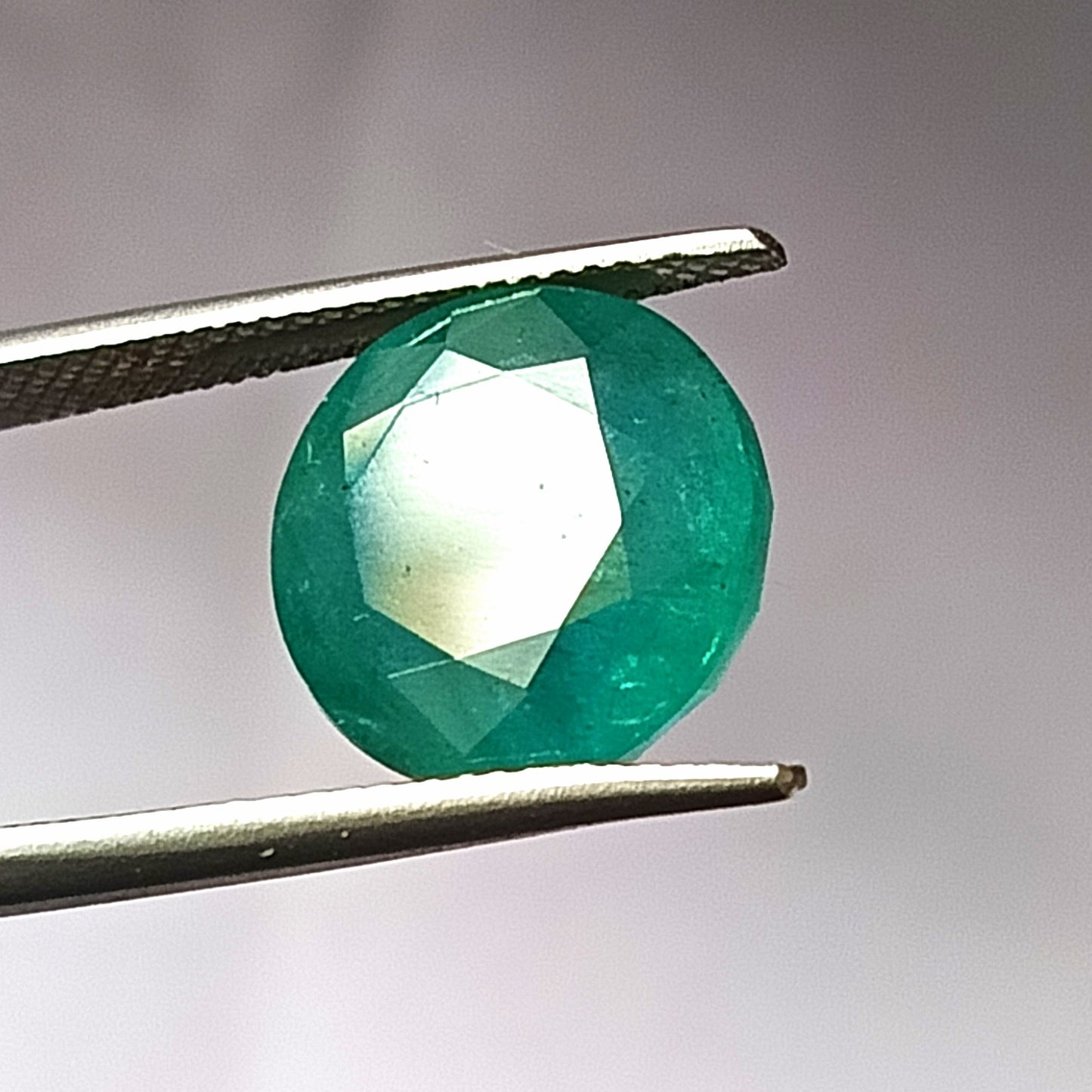 8.30 Carat 12.7X12.7X8 (WXLXD) Natural Zambian Round Cut Emerald