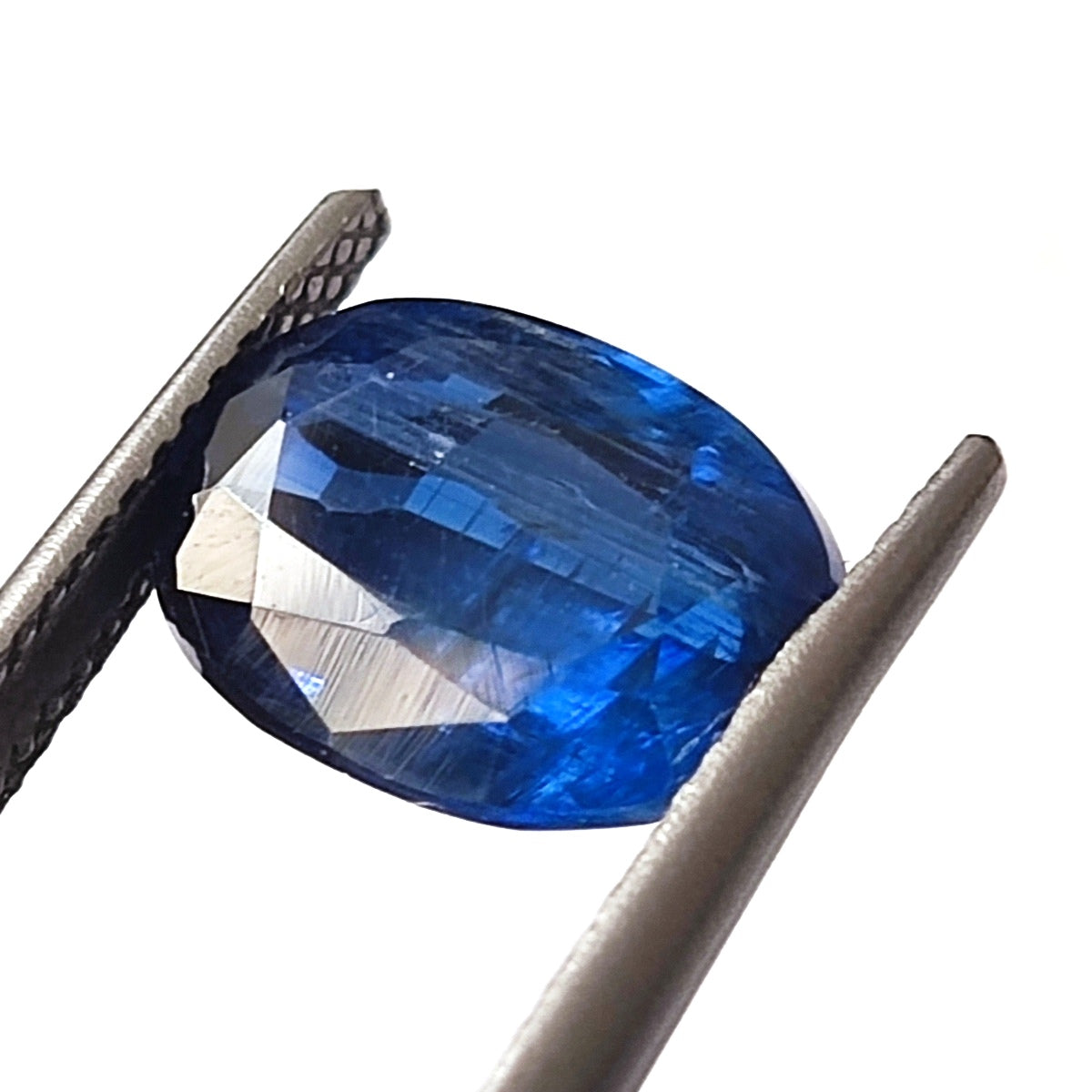 3.75 CARAT 8.1X10.7X4.9(WXLXD) NATURAL OVAL CUT KYNITE GEMSTONE