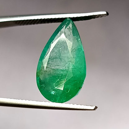 6.90 Carat 10.6X17.5X5.5 (WXLXD) Natural Zambian Pear Shaped Emerald