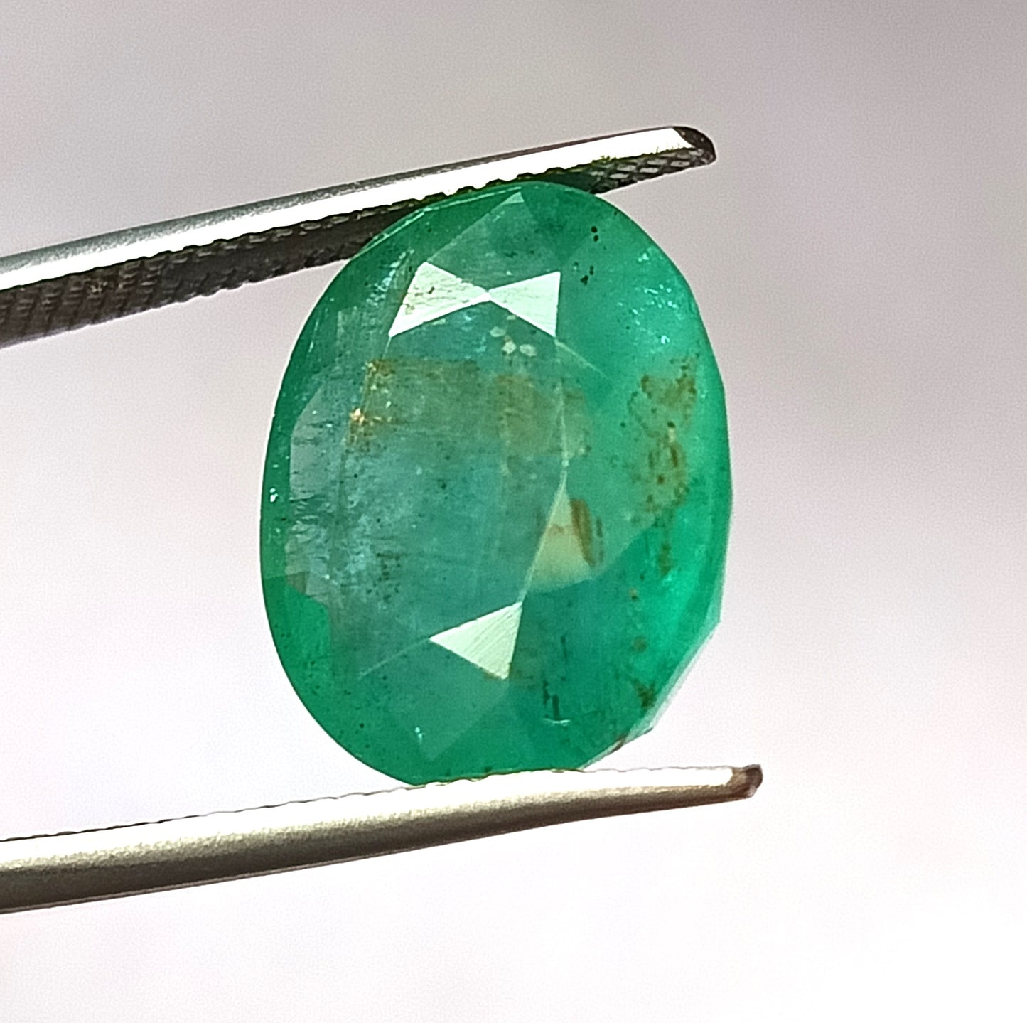 9.05 Carat 12X15X7.2 (WXLXD) Natural Zambian Oval Shaped Emerald