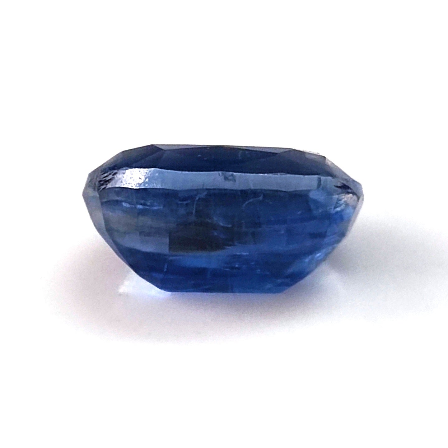 5.50 CARAT 8.6X11.9X6 (WXLXB) NATURAL OVAL CUT KYNITE