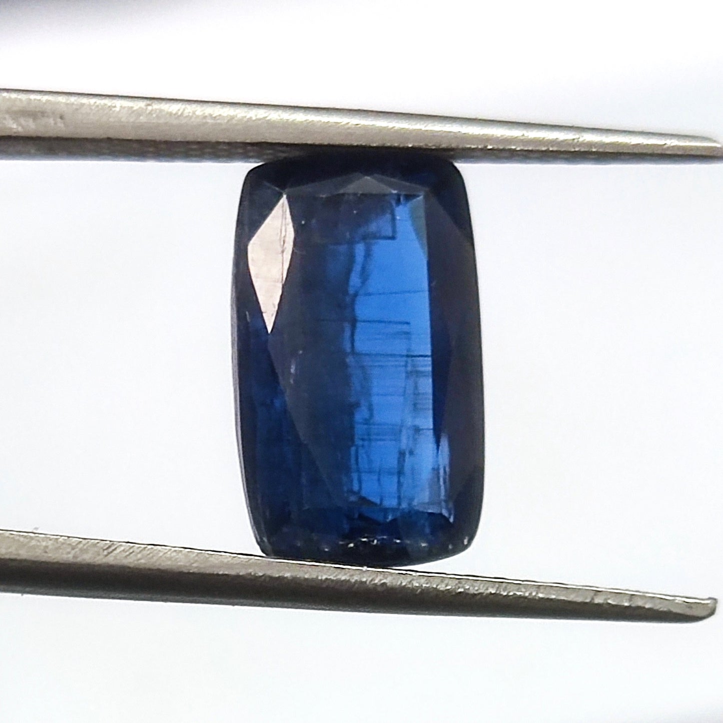 3.90 Carat 7.3X12X4.7 (WXLXB) Elongated Cushion Cut Natural Kyanite