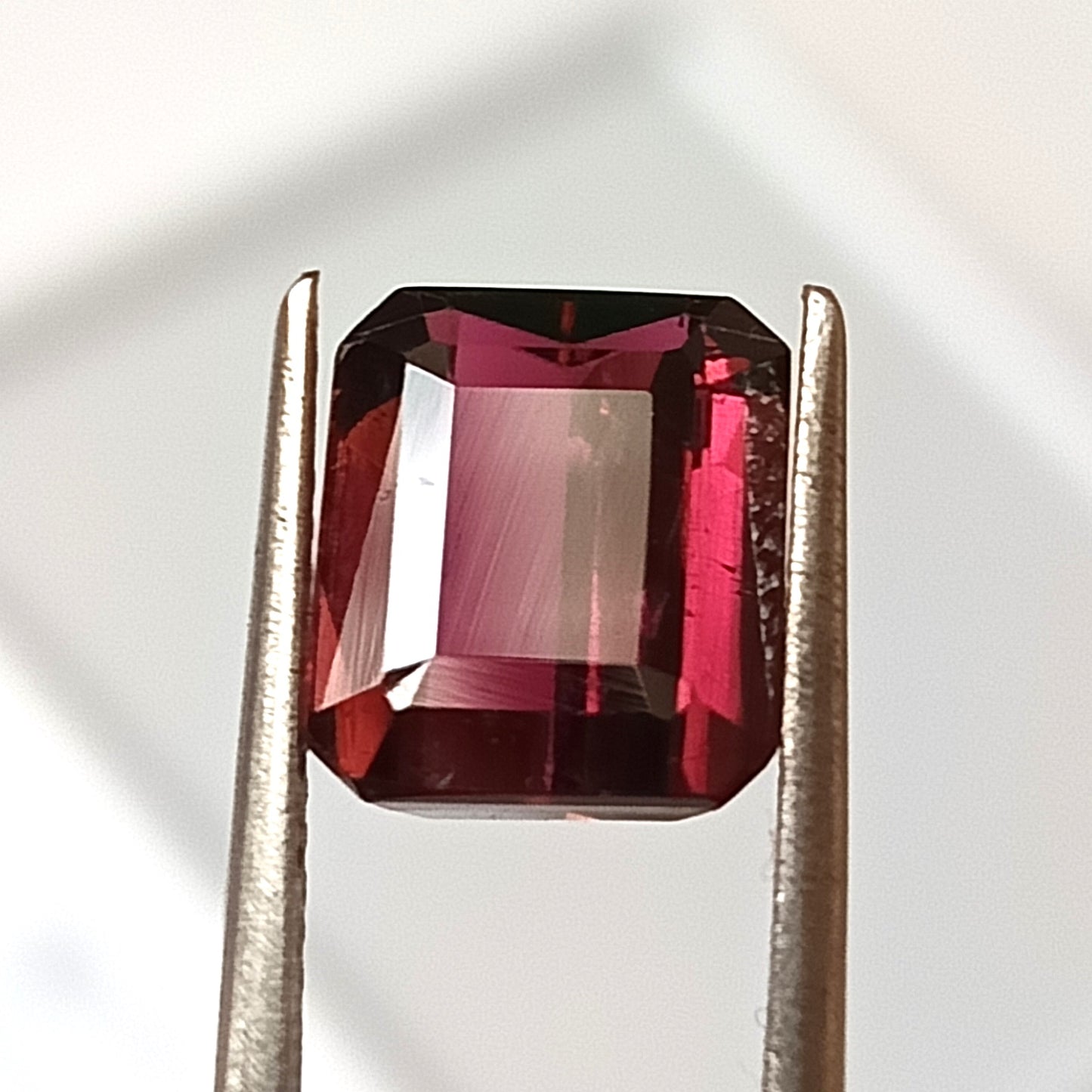 3.10 Carat 8.4X9.6X4.6 (WXLXD) Natural Octagon Cut Pink tourmaline