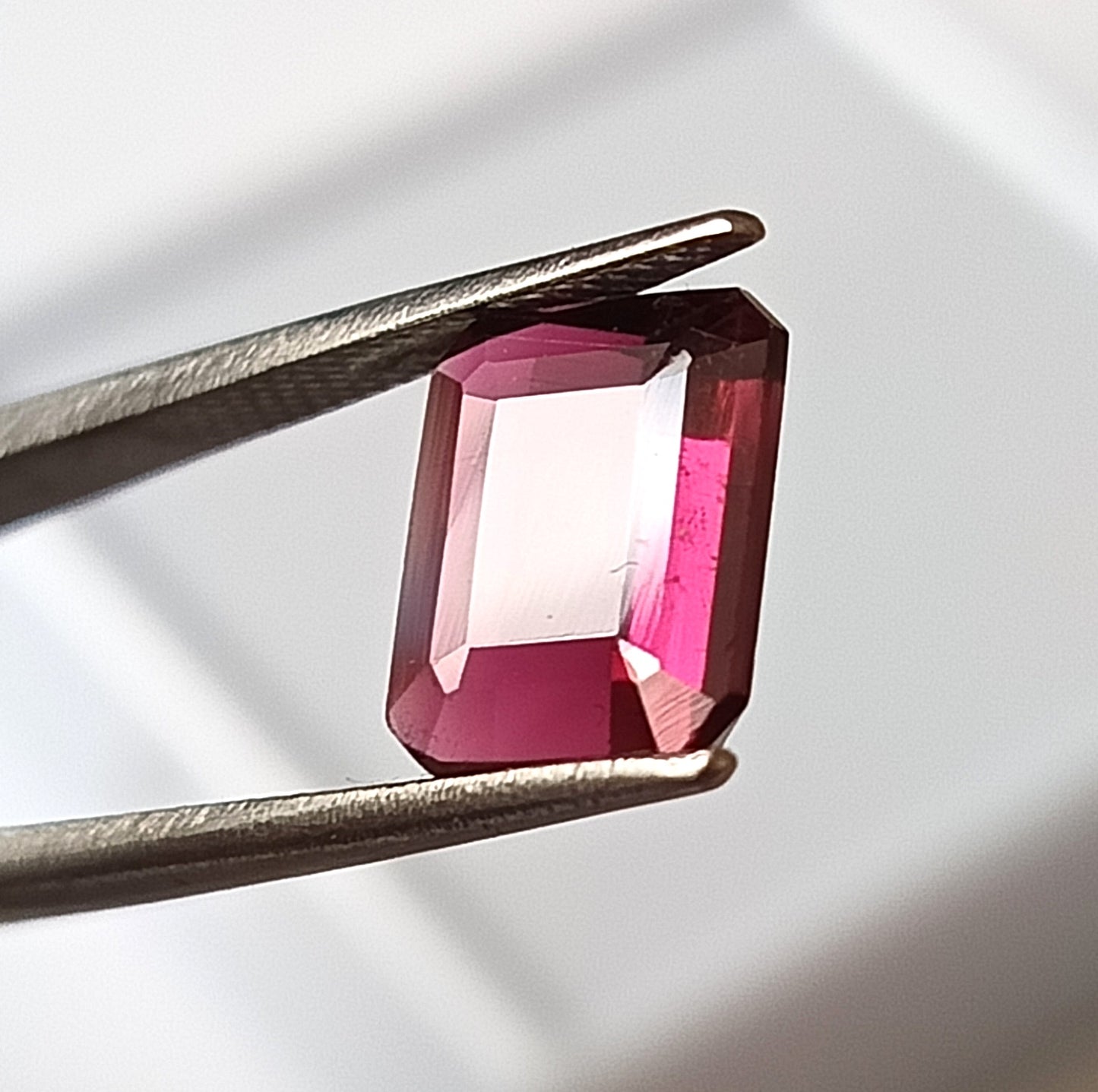 3.10 Carat 8.4X9.6X4.6 (WXLXD) Natural Octagon Cut Pink tourmaline