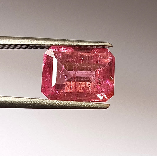 3.90 Carat 7.6X10X6 (WXLXD) Natural Emerald Cut tourmaline