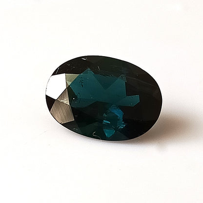 2.95 Carat 8.5X11.5X5 (WXLXD) Natural Oval Cut Indicolite tourmaline