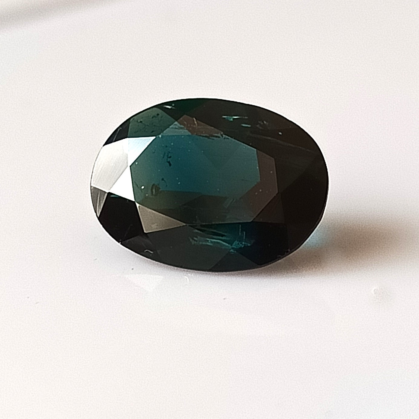 2.95 Carat 8.5X11.5X5 (WXLXD) Natural Oval Cut Indicolite tourmaline