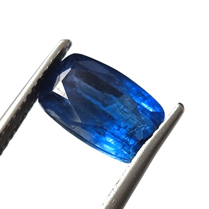 2.90 CARAT 6.6X10.2X4.5 (WXLXD) NATURAL EMERALD CUT  KYNITE  GEMSTONE