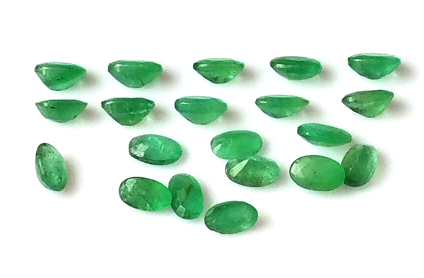 4.40 Carat 20 Pieces 3X5 MM Oval Cut Natural Faceted Zambian Emerald Lot