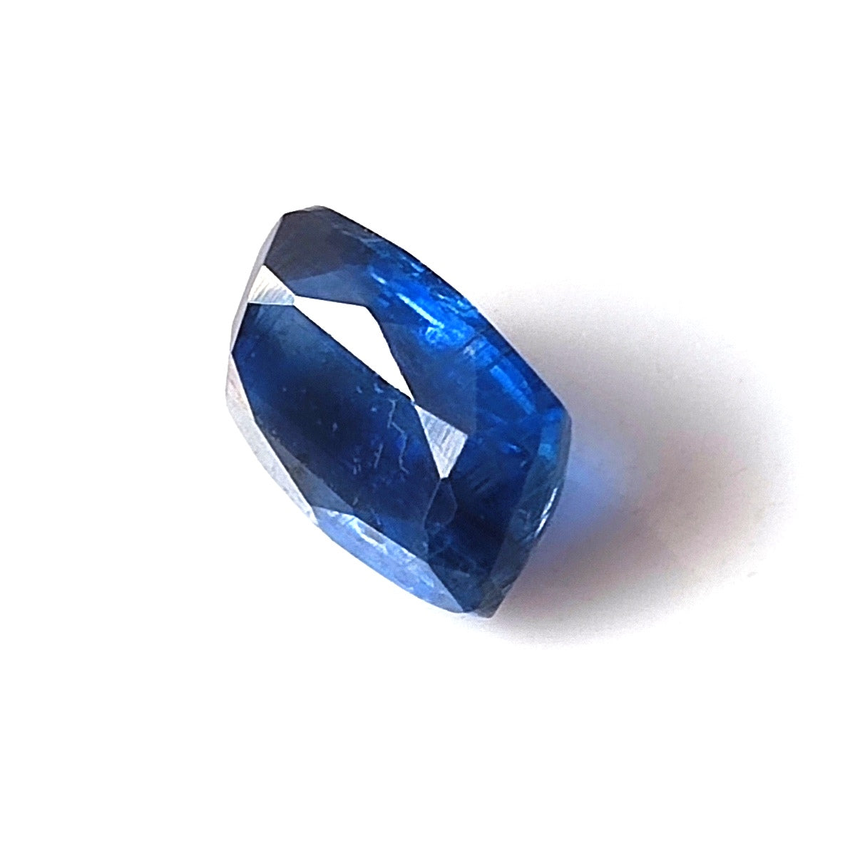 2.90 CARAT 6.6X10.2X4.5 (WXLXD) NATURAL EMERALD CUT  KYNITE  GEMSTONE