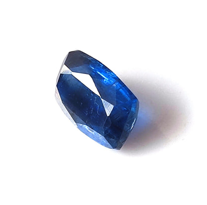 2.90 CARAT 6.6X10.2X4.5 (WXLXD) NATURAL EMERALD CUT  KYNITE  GEMSTONE