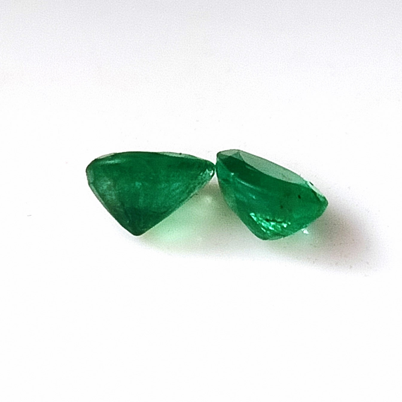 1.15 Carat 2 Pieces 7X5 MM Pear Cut Natural Faceted Zambian Emerald Lot