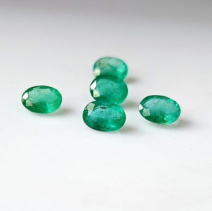1.75 Carat 5 Pieces 4X5 MM Oval Cut Natural Faceted Zambian Emerald Lot