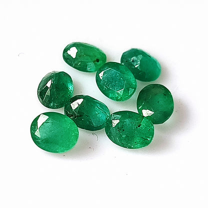 2.80 Carat 8 Pieces 4X5 MM Oval Cut Natural Faceted Zambian Emerald Lot