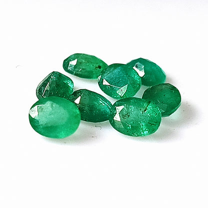 2.80 Carat 8 Pieces 4X5 MM Oval Cut Natural Faceted Zambian Emerald Lot