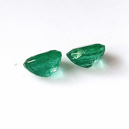 1.15 Carat 2 Pieces 5X6 MM Oval Cut Natural Faceted Zambian Emerald Lot