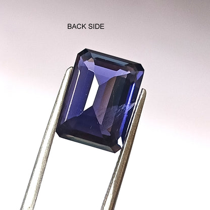 5.65 CARAT 9.4X12.5X6.4 (WXLXD) NATURAL EMERALD CUT IOLITE