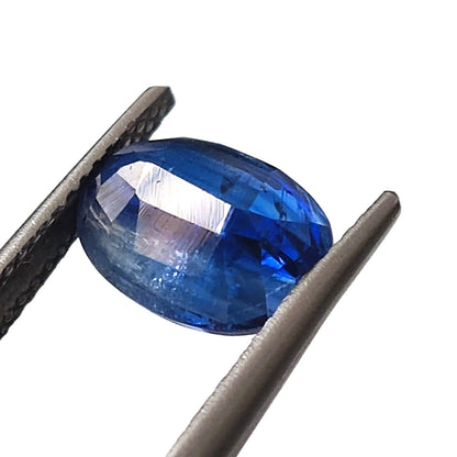 2.70 CARAT 7X9.7X4.7 (WXLXD) NATURAL OVAL CUT  KYNITE  GEMSTONE